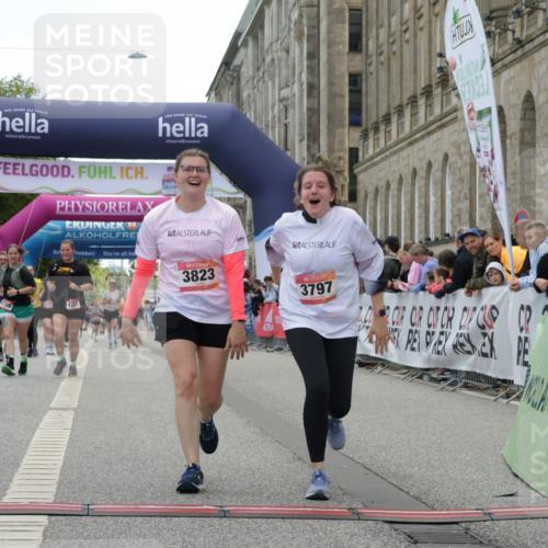06.09.2026 - CURREX Alsterlauf Yannick Fuchs http://msf.ph/oto/10226150 06.09.2026 10:17:41 Ziel 2070, 2911, 3797, 3823, 5491, 8109 meine-sportfotos.de