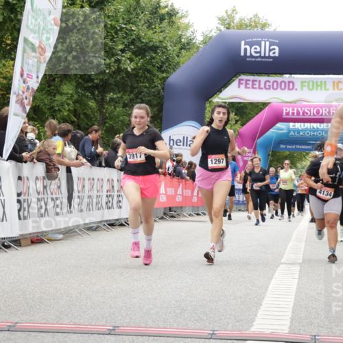 06.09.2026 - CURREX Alsterlauf Yannick Fuchs http://msf.ph/oto/10226252 06.09.2026 10:18:04 Ziel 1297, 2920, 2928, 3018, 3917, 4134, 4906, 4915, 4977 meine-sportfotos.de