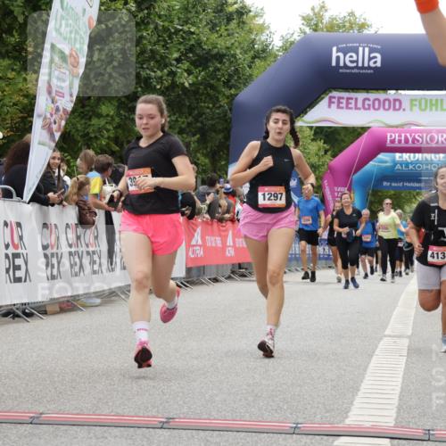 06.09.2026 - CURREX Alsterlauf Yannick Fuchs http://msf.ph/oto/10226257 06.09.2026 10:18:05 Ziel 1297, 2920, 2928, 3018, 3917, 4134, 4232, 4906, 4915, 4977 meine-sportfotos.de