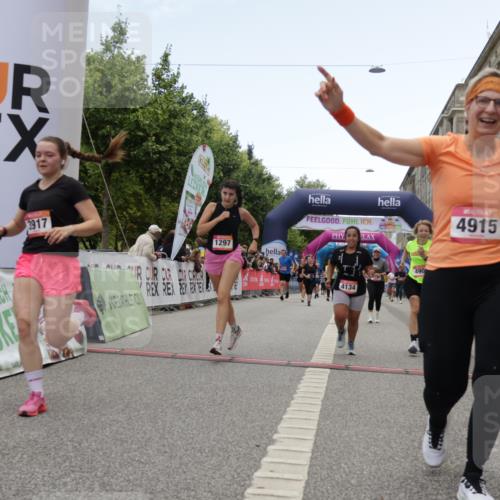 06.09.2026 - CURREX Alsterlauf Yannick Fuchs http://msf.ph/oto/10226263 06.09.2026 10:18:06 Ziel 1297, 2920, 2928, 3018, 3917, 4134, 4232, 4906, 4915, 4977 meine-sportfotos.de