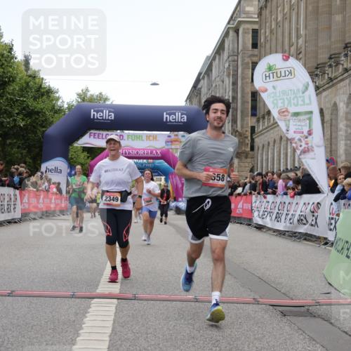 06.09.2026 - CURREX Alsterlauf Yannick Fuchs http://msf.ph/oto/10226372 06.09.2026 10:18:31 Ziel 2349, 2381, 2656, 2804, 2960, 3358, 3654, 4107, 4795, 4804, 5921, 6321, 6322, 8001 meine-sportfotos.de
