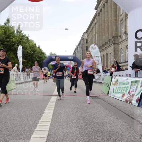 06.09.2026 - CURREX Alsterlauf Yannick Fuchs http://msf.ph/oto/10226407 06.09.2026 10:18:39 Ziel 2271, 2287, 2349, 2651, 2656, 2960, 3052, 3421, 3875, 3879, 4648, 5394, 8001 meine-sportfotos.de