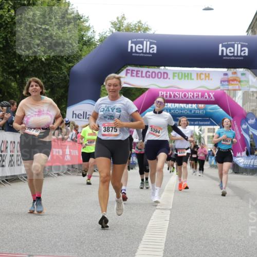 06.09.2026 - CURREX Alsterlauf Yannick Fuchs http://msf.ph/oto/10226417 06.09.2026 10:18:41 Ziel 2271, 2287, 2651, 2656, 2960, 3052, 3421, 3875, 3879, 4648, 5394, 6067, 8001 meine-sportfotos.de