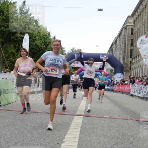 06.09.2026 - CURREX Alsterlauf Yannick Fuchs http://msf.ph/oto/10226428 06.09.2026 10:18:43 Ziel 2271, 2287, 2651, 2656, 3052, 3421, 3875, 3879, 4406, 4648, 4857, 5394, 5489, 6067, 8001 meine-sportfotos.de