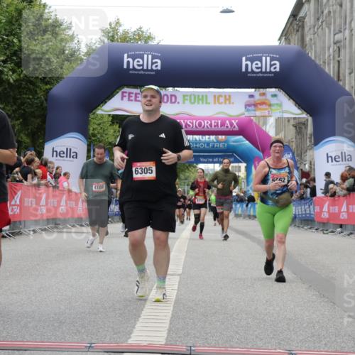 06.09.2026 - CURREX Alsterlauf Yannick Fuchs http://msf.ph/oto/10226507 06.09.2026 10:19:02 Ziel 2157, 3253, 3272, 4044, 4500, 5037, 5662, 6305, 6335 meine-sportfotos.de