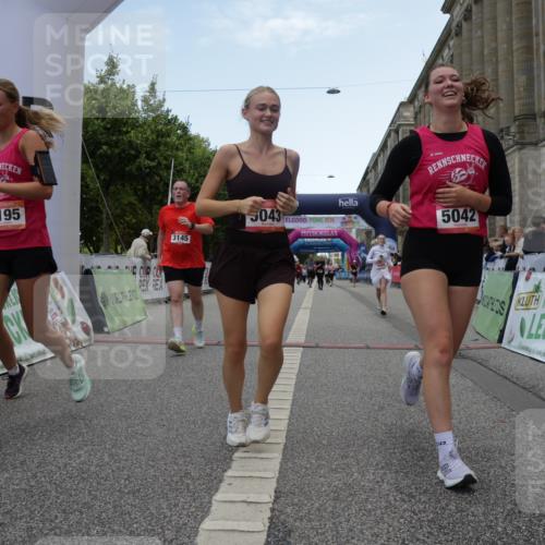 06.09.2026 - CURREX Alsterlauf Yannick Fuchs http://msf.ph/oto/10226604 06.09.2026 10:19:38 Ziel 2292, 2293, 3145, 4480, 5042, 5043, 5195, 5196, 5376, 5648 meine-sportfotos.de