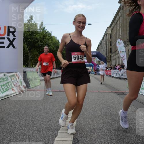 06.09.2026 - CURREX Alsterlauf Yannick Fuchs http://msf.ph/oto/10226606 06.09.2026 10:19:38 Ziel 2292, 2293, 3145, 4480, 5042, 5043, 5195, 5196, 5376, 5648 meine-sportfotos.de