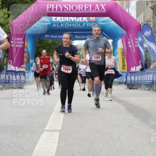 06.09.2026 - CURREX Alsterlauf Yannick Fuchs http://msf.ph/oto/10226615 06.09.2026 10:19:41 Ziel 3145, 3642, 4480, 5042, 5043, 5195, 5196, 5648 meine-sportfotos.de