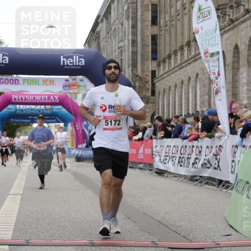 06.09.2026 - CURREX Alsterlauf Yannick Fuchs http://msf.ph/oto/10226640 06.09.2026 10:19:53 Ziel 2084, 3003, 3359, 3417, 3621, 3684, 5172, 5281 meine-sportfotos.de