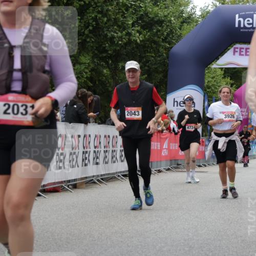 06.09.2026 - CURREX Alsterlauf Yannick Fuchs http://msf.ph/oto/10226672 06.09.2026 10:20:03 Ziel 2031, 2043, 2084, 2482, 2483, 3003, 3417, 3769, 3926, 4270, 4610, 4767, 5580, 5581 meine-sportfotos.de