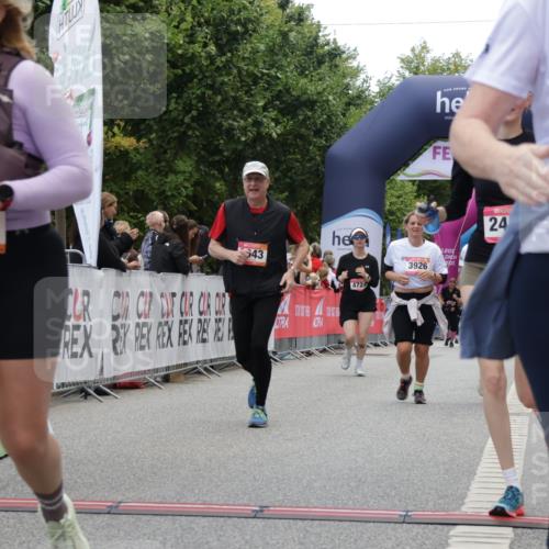 06.09.2026 - CURREX Alsterlauf Yannick Fuchs http://msf.ph/oto/10226674 06.09.2026 10:20:04 Ziel 2031, 2043, 2482, 2483, 3417, 3769, 3926, 4270, 4610, 4767, 5580, 5581 meine-sportfotos.de