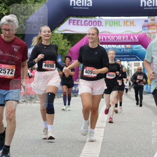 06.09.2026 - CURREX Alsterlauf Yannick Fuchs http://msf.ph/oto/10226752 06.09.2026 10:20:24 Ziel 2366, 2572, 2995, 4098, 4099, 4609, 5350 meine-sportfotos.de
