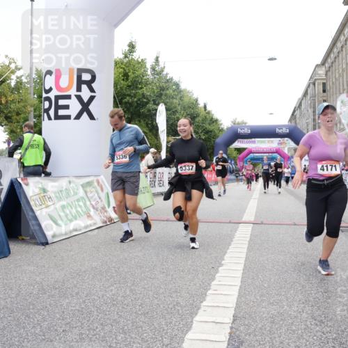 06.09.2026 - CURREX Alsterlauf Yannick Fuchs http://msf.ph/oto/10226826 06.09.2026 10:20:47 Ziel 4171, 4410, 4411, 4666, 5336, 5337, 6177, 6389, 6459 meine-sportfotos.de