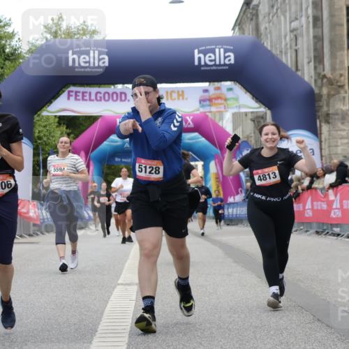06.09.2026 - CURREX Alsterlauf Yannick Fuchs http://msf.ph/oto/10226963 06.09.2026 10:22:56 Ziel 2206, 2243, 2490, 3275, 3288, 3372, 4813, 5128, 8074 meine-sportfotos.de