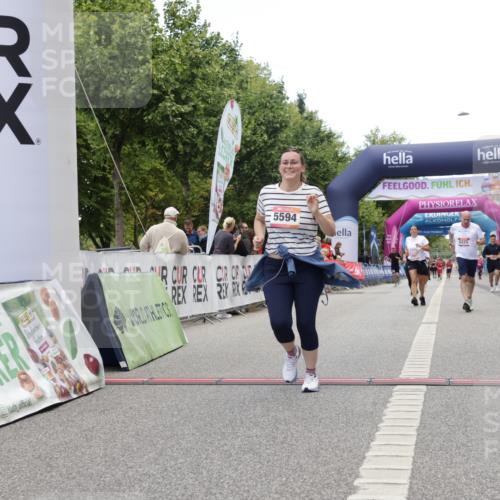 06.09.2026 - CURREX Alsterlauf Yannick Fuchs http://msf.ph/oto/10226980 06.09.2026 10:23:00 Ziel 2206, 2490, 3275, 4813, 5128, 6225 meine-sportfotos.de