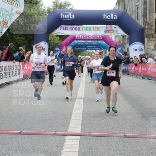 06.09.2026 - CURREX Alsterlauf Yannick Fuchs http://msf.ph/oto/10227158 06.09.2026 10:24:07 Ziel 2276, 2726, 2924, 4271, 5035, 6167 meine-sportfotos.de