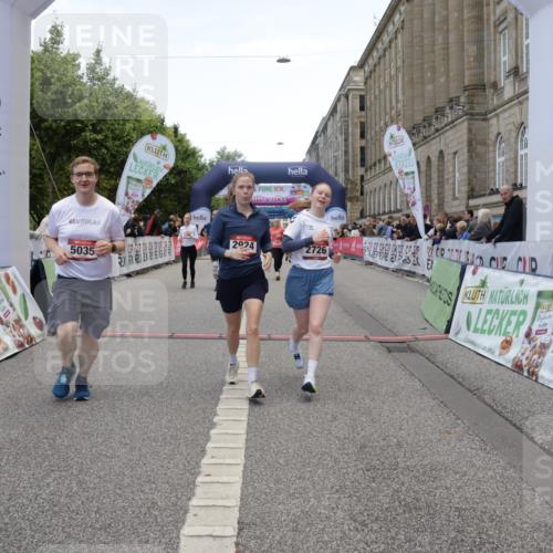 06.09.2026 - CURREX Alsterlauf Yannick Fuchs http://msf.ph/oto/10227170 06.09.2026 10:24:10 Ziel 2393, 2726, 2924, 3183, 3185, 4271, 5035, 5732, 6167 meine-sportfotos.de