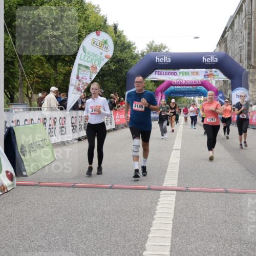 06.09.2026 - CURREX Alsterlauf Yannick Fuchs http://msf.ph/oto/10227175 06.09.2026 10:24:12 Ziel 2393, 2726, 2924, 3183, 3185, 3965, 4271, 4513, 4514, 5035, 5732 meine-sportfotos.de