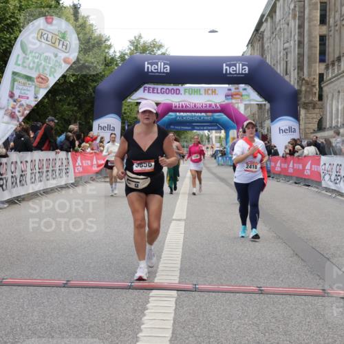06.09.2026 - CURREX Alsterlauf Yannick Fuchs http://msf.ph/oto/10227202 06.09.2026 10:24:22 Ziel 2393, 2662, 3856, 3965, 4513, 4514, 5604, 5732, 6422 meine-sportfotos.de