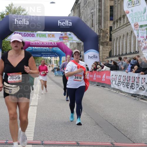 06.09.2026 - CURREX Alsterlauf Yannick Fuchs http://msf.ph/oto/10227205 06.09.2026 10:24:23 Ziel 2662, 3856, 3965, 4513, 4514, 5604, 6422 meine-sportfotos.de