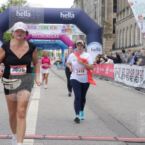 06.09.2026 - CURREX Alsterlauf Yannick Fuchs http://msf.ph/oto/10227207 06.09.2026 10:24:23 Ziel 2662, 3856, 3965, 4513, 4514, 5604, 6422 meine-sportfotos.de