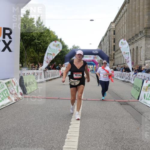 06.09.2026 - CURREX Alsterlauf Yannick Fuchs http://msf.ph/oto/10227208 06.09.2026 10:24:24 Ziel 2662, 3856, 3899, 3900, 3965, 4513, 4514, 5604, 6422 meine-sportfotos.de