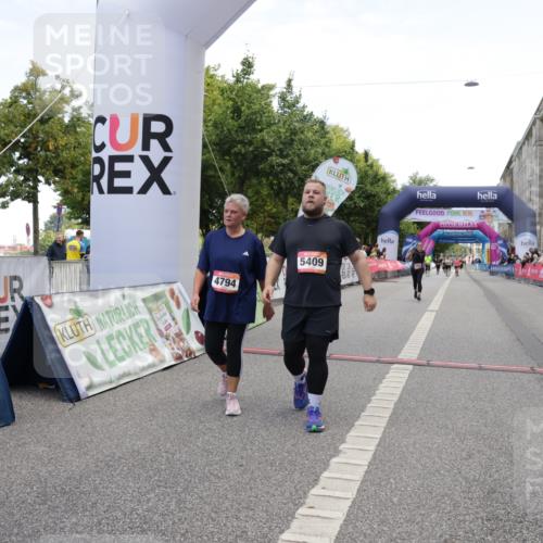06.09.2026 - CURREX Alsterlauf Yannick Fuchs http://msf.ph/oto/10227349 06.09.2026 10:25:54 Ziel 2635, 2636, 3297, 4258, 4794, 5083, 5409, 6252, 6325 meine-sportfotos.de