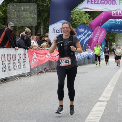 06.09.2026 - CURREX Alsterlauf Yannick Fuchs http://msf.ph/oto/10227355 06.09.2026 10:25:56 Ziel 2635, 2636, 3297, 4794, 5083, 5409, 6325 meine-sportfotos.de