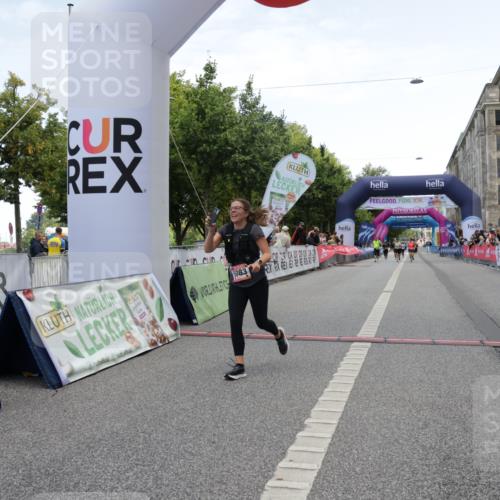 06.09.2026 - CURREX Alsterlauf Yannick Fuchs http://msf.ph/oto/10227368 06.09.2026 10:25:58 Ziel 3297, 4794, 5083, 5409 meine-sportfotos.de