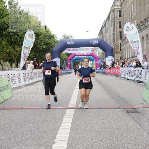 06.09.2026 - CURREX Alsterlauf Yannick Fuchs http://msf.ph/oto/10227532 06.09.2026 10:27:28 Ziel 3043 meine-sportfotos.de