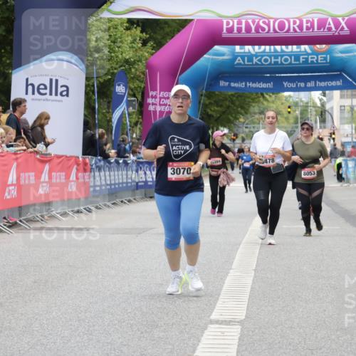 06.09.2026 - CURREX Alsterlauf Yannick Fuchs http://msf.ph/oto/10227548 06.09.2026 10:27:37 Ziel 3070, 4307 meine-sportfotos.de