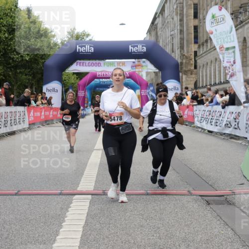 06.09.2026 - CURREX Alsterlauf Yannick Fuchs http://msf.ph/oto/10227568 06.09.2026 10:27:45 Ziel 3070, 4095, 4307, 4544, 5478, 8053 meine-sportfotos.de
