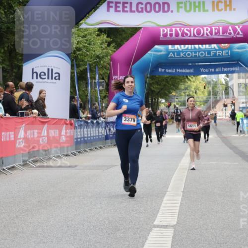 06.09.2026 - CURREX Alsterlauf Yannick Fuchs http://msf.ph/oto/10227609 06.09.2026 10:27:59 Ziel 3054, 3379, 4214, 4351 meine-sportfotos.de