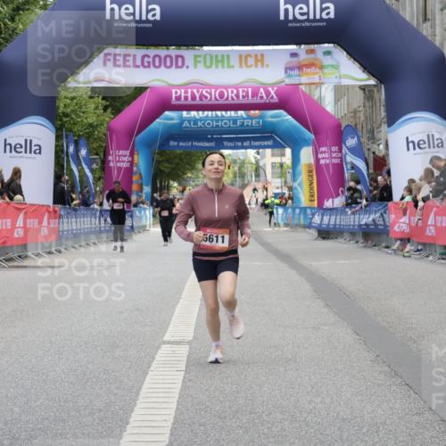 06.09.2026 - CURREX Alsterlauf Yannick Fuchs http://msf.ph/oto/10227622 06.09.2026 10:28:05 Ziel 3379, 5611 meine-sportfotos.de