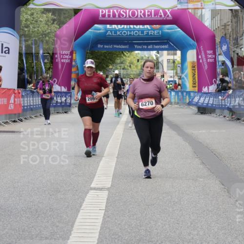 06.09.2026 - CURREX Alsterlauf Yannick Fuchs http://msf.ph/oto/10227642 06.09.2026 10:28:23 Ziel 3460, 6270, 6430 meine-sportfotos.de