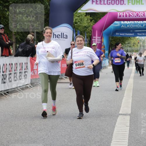 06.09.2026 - CURREX Alsterlauf Yannick Fuchs http://msf.ph/oto/10227776 06.09.2026 10:29:52 Ziel 4018, 6468 meine-sportfotos.de