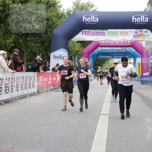 06.09.2026 - CURREX Alsterlauf Yannick Fuchs http://msf.ph/oto/10227809 06.09.2026 10:30:06 Ziel 2684, 4917, 5244, 5917, 6169, 6440, 6462 meine-sportfotos.de