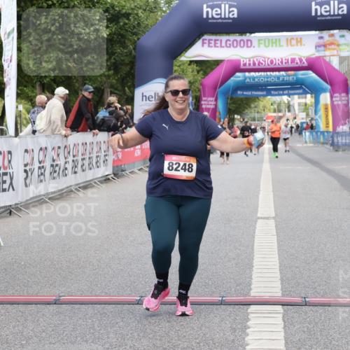 06.09.2026 - CURREX Alsterlauf Yannick Fuchs http://msf.ph/oto/10227829 06.09.2026 10:30:31 Ziel 4963, 8248 meine-sportfotos.de