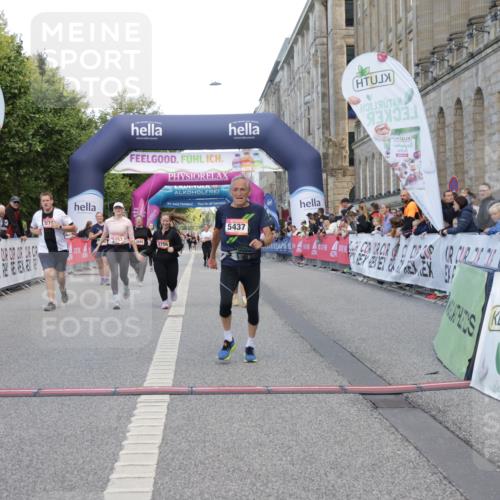06.09.2026 - CURREX Alsterlauf Yannick Fuchs http://msf.ph/oto/10227945 06.09.2026 10:31:55 Ziel 2753, 2756, 3387, 4338, 5437, 5574, 5907, 8033 meine-sportfotos.de
