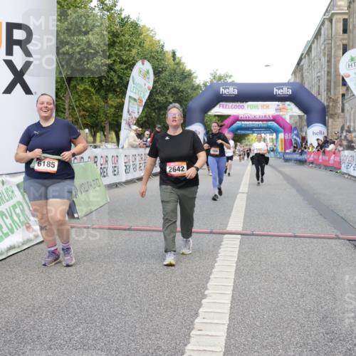 06.09.2026 - CURREX Alsterlauf Yannick Fuchs http://msf.ph/oto/10227972 06.09.2026 10:32:05 Ziel 2642, 2753, 2756, 2906, 3000, 4338, 4723, 5574, 6185 meine-sportfotos.de