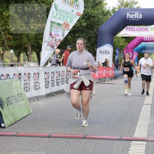 06.09.2026 - CURREX Alsterlauf Yannick Fuchs http://msf.ph/oto/10228004 06.09.2026 10:32:20 Ziel 2212, 2539, 2544, 4002, 5857 meine-sportfotos.de