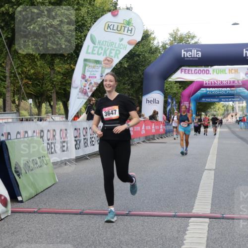 06.09.2026 - CURREX Alsterlauf Yannick Fuchs http://msf.ph/oto/10228023 06.09.2026 10:32:34 Ziel 3647 meine-sportfotos.de