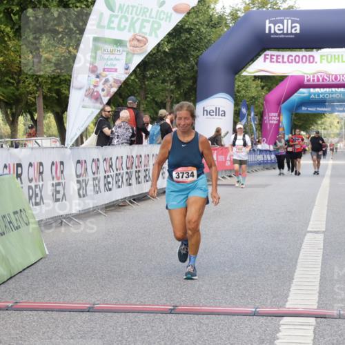 06.09.2026 - CURREX Alsterlauf Yannick Fuchs http://msf.ph/oto/10228032 06.09.2026 10:32:39 Ziel 3647, 3734 meine-sportfotos.de