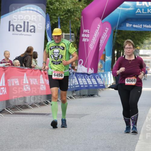 06.09.2026 - CURREX Alsterlauf Yannick Fuchs http://msf.ph/oto/10228066 06.09.2026 10:33:24 Ziel 6029 meine-sportfotos.de
