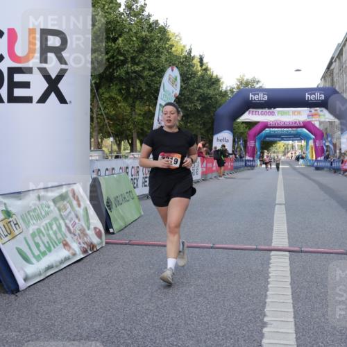 06.09.2026 - CURREX Alsterlauf Yannick Fuchs http://msf.ph/oto/10228123 06.09.2026 10:35:00 Ziel 3219, 3760 meine-sportfotos.de