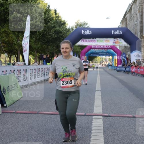 06.09.2026 - CURREX Alsterlauf Yannick Fuchs http://msf.ph/oto/10228133 06.09.2026 10:35:23 Ziel 2305, 5678 meine-sportfotos.de