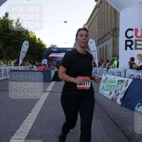 06.09.2026 - CURREX Alsterlauf Yannick Fuchs http://msf.ph/oto/10228184 06.09.2026 10:38:02 Ziel 3377, 3569 meine-sportfotos.de