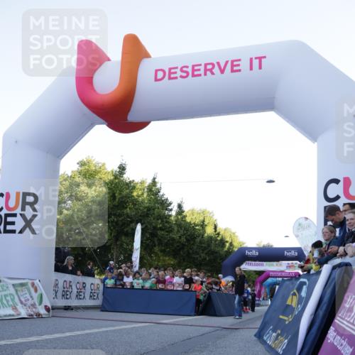 06.09.2026 - CURREX Alsterlauf Yannick Fuchs http://msf.ph/oto/10228244 06.09.2026 10:46:52 Ziel  meine-sportfotos.de