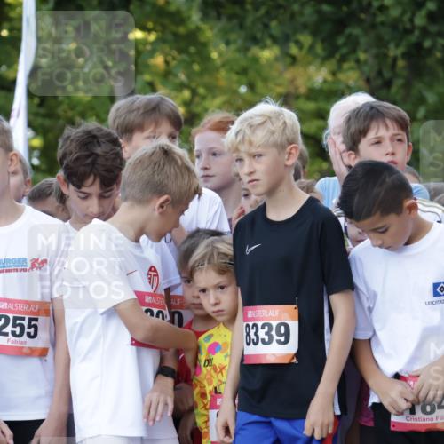 06.09.2026 - CURREX Alsterlauf Yannick Fuchs http://msf.ph/oto/10228254 06.09.2026 10:48:16 Ziel  meine-sportfotos.de