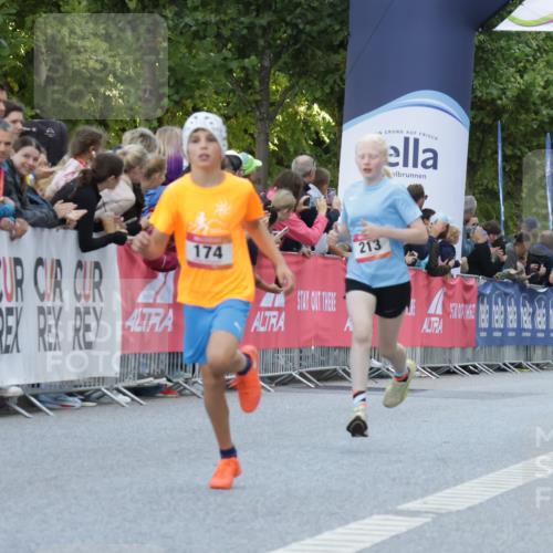 06.09.2026 - CURREX Alsterlauf Yannick Fuchs http://msf.ph/oto/10228336 06.09.2026 10:52:32 Ziel 174, 213, 307, 316 meine-sportfotos.de